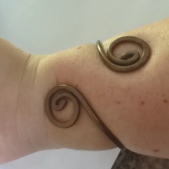 Copper Bangle - Picture 3 of 3